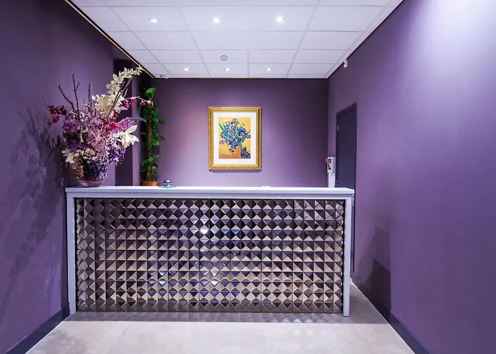 デ ローイエル ホテル 3*